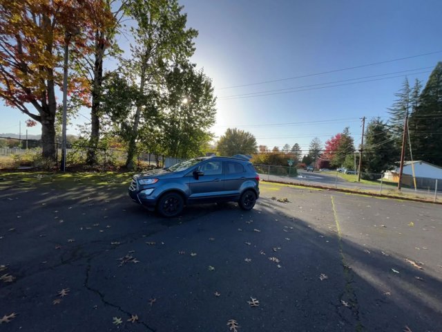 2021 Ford EcoSport SE Image 2 of 38