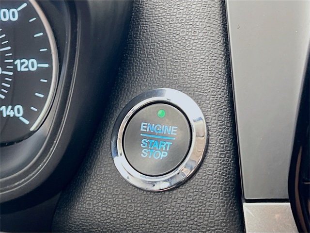 Vehicle image 25 of 41