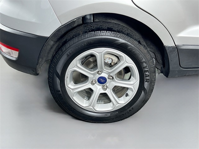Vehicle image 13 of 41