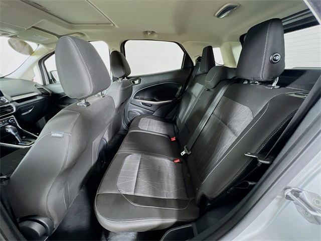 Vehicle image 15 of 41