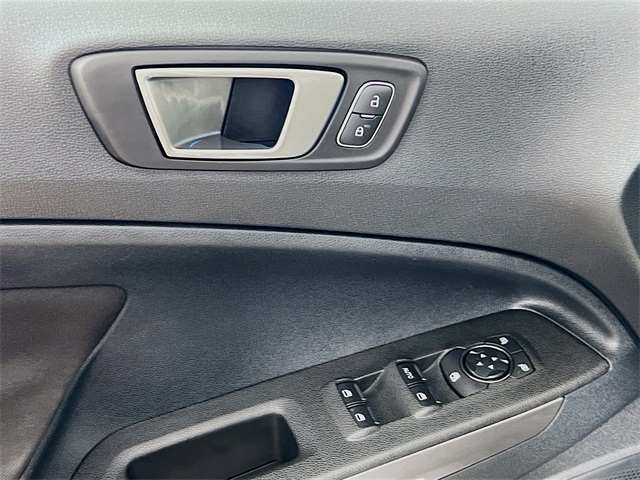 Vehicle image 31 of 41