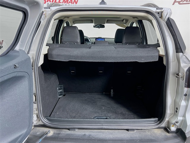 Vehicle image 14 of 41