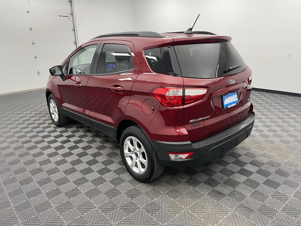 Vehicle image 7 of 32