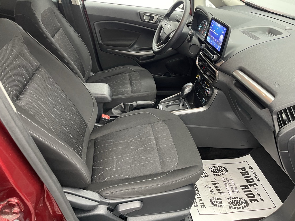 Vehicle image 10 of 32