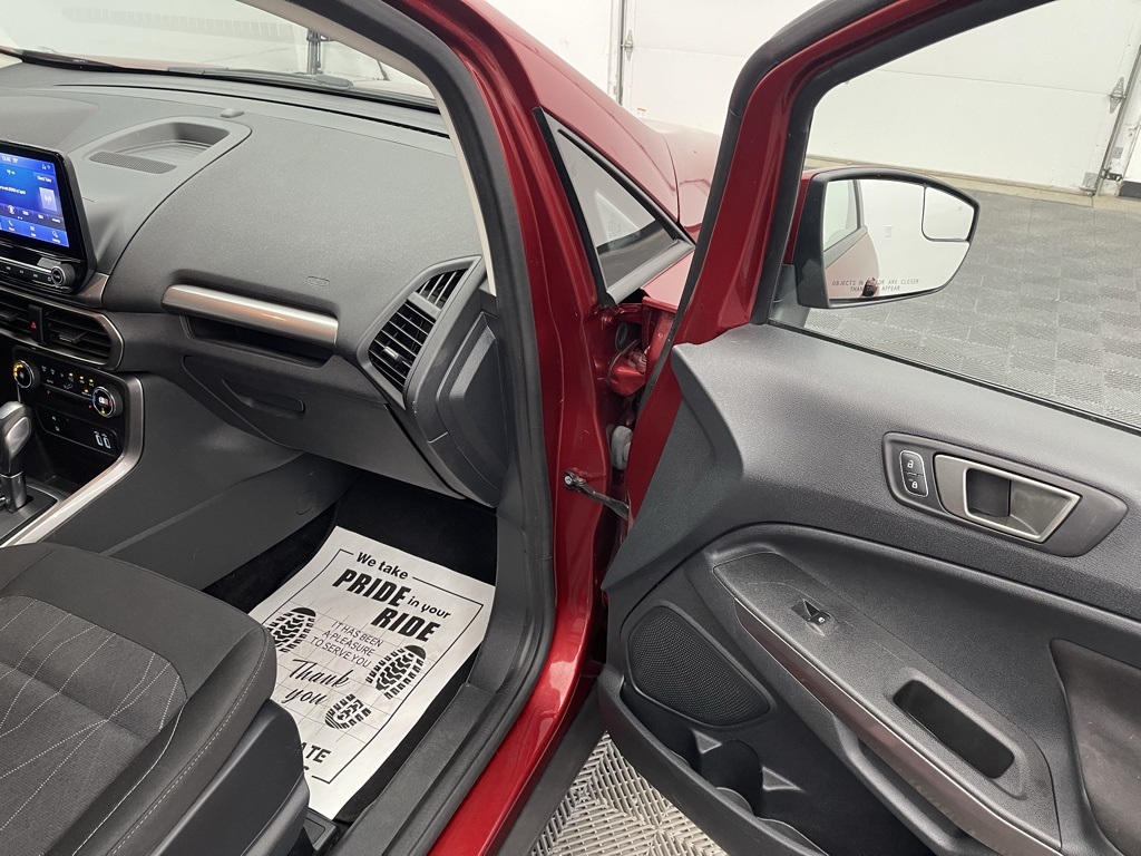 Vehicle image 19 of 32