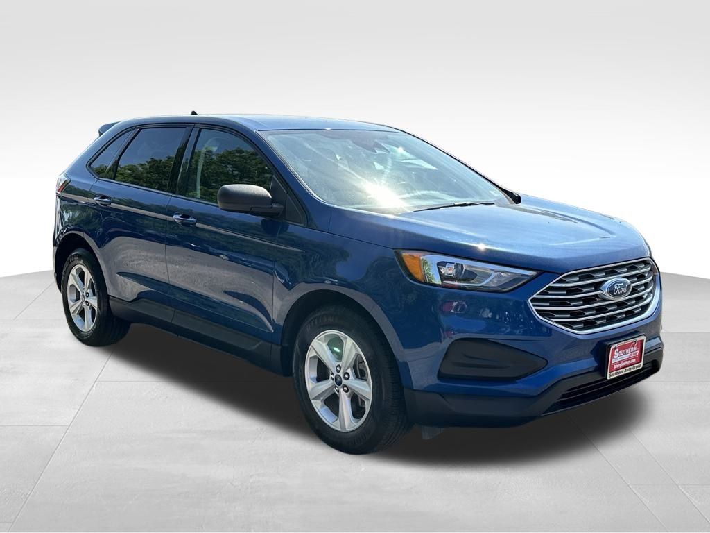 Vehicle image 3 of 21
