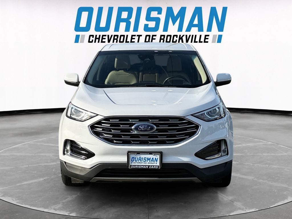 2021 Ford Edge SEL Image 2 of 27