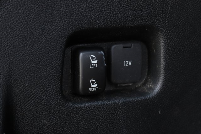 Vehicle image 20 of 33