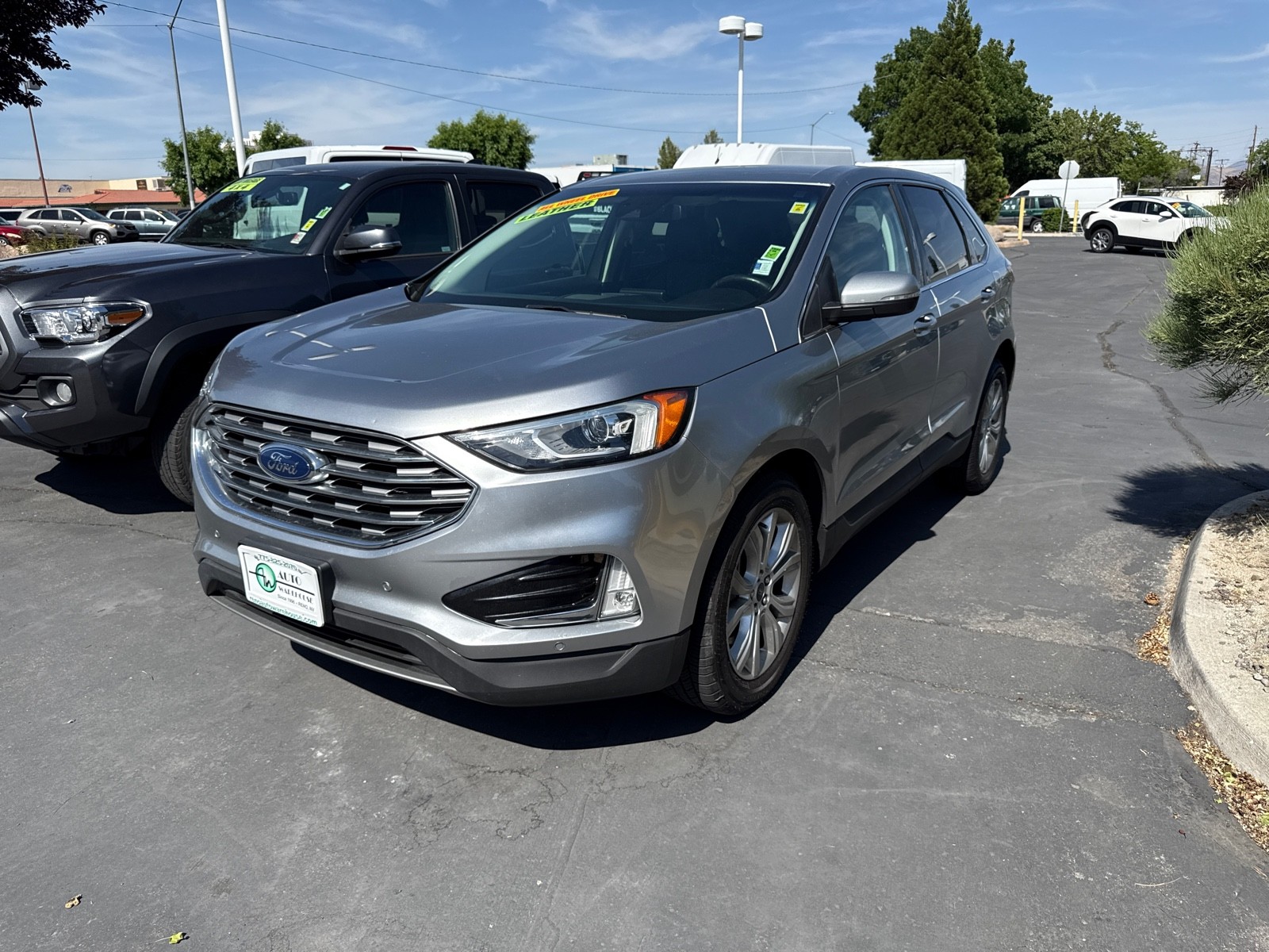 Vehicle image 1 of 3