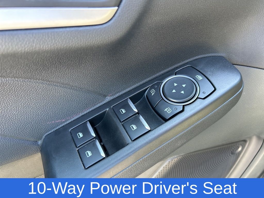 Vehicle image 13 of 51