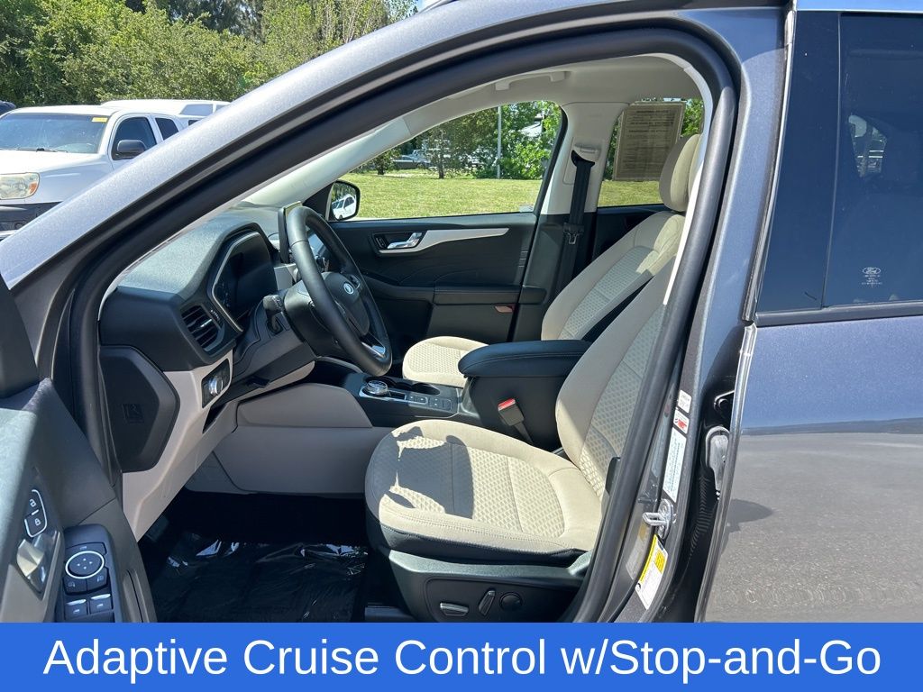 Vehicle image 9 of 51
