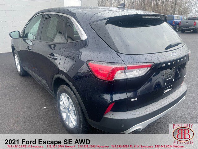 Vehicle image 7 of 15