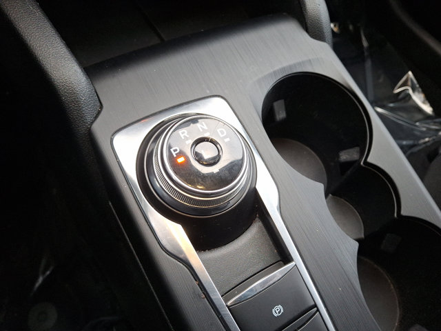 Vehicle image 13 of 29