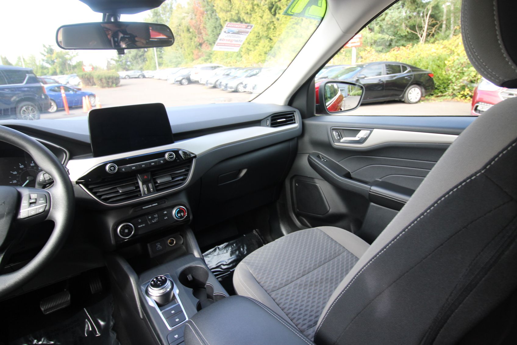 2021 Ford Escape SE Image 25 of 32