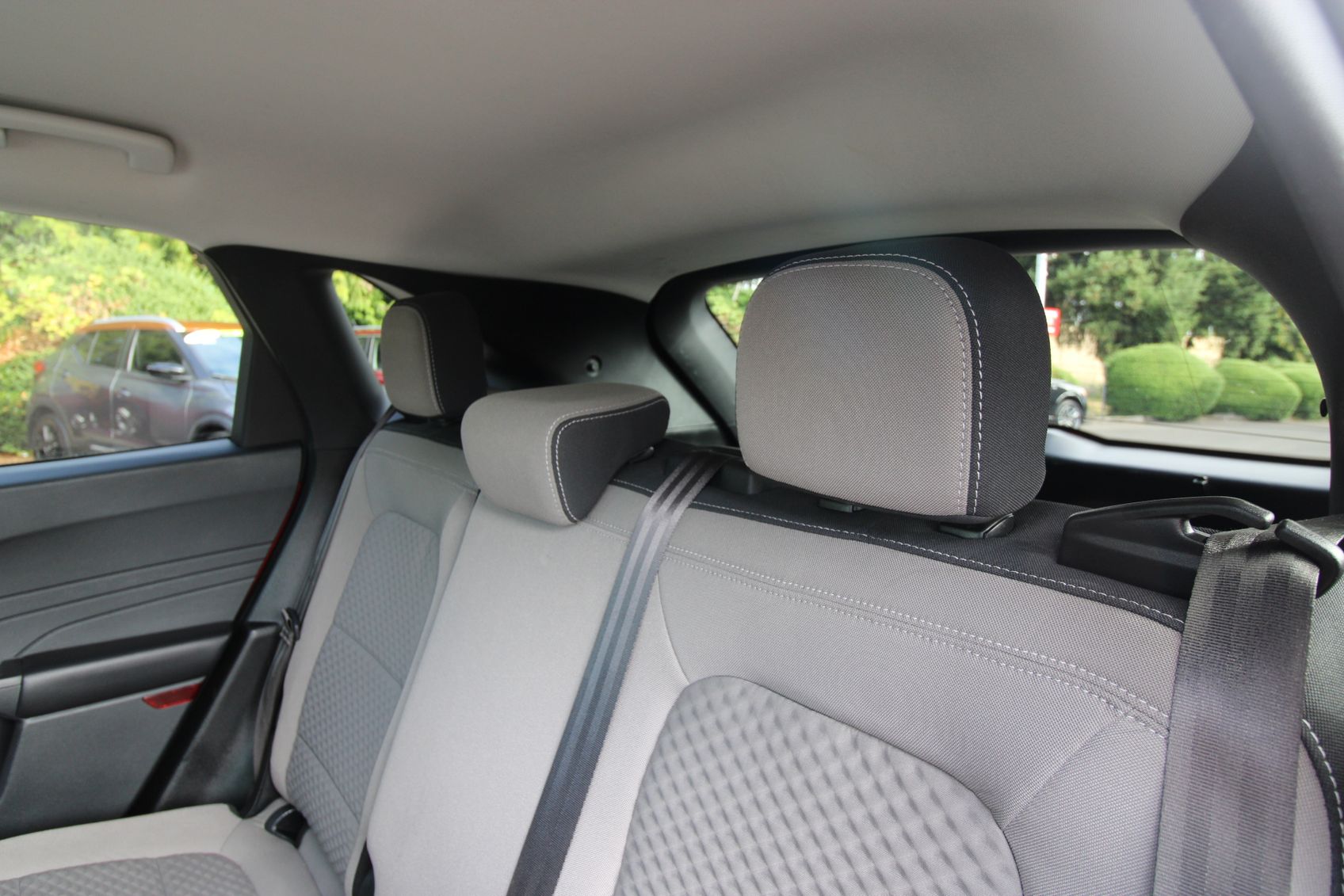 2021 Ford Escape SE Image 18 of 32