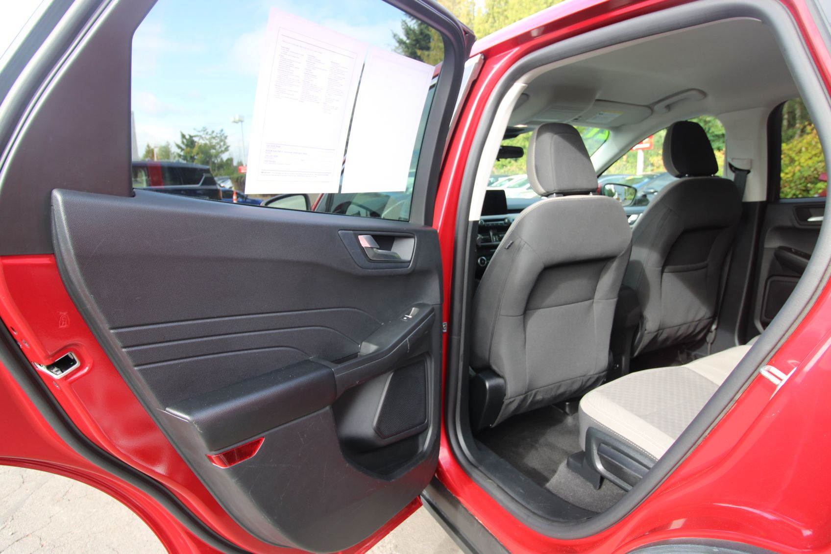 2021 Ford Escape SE Image 20 of 32