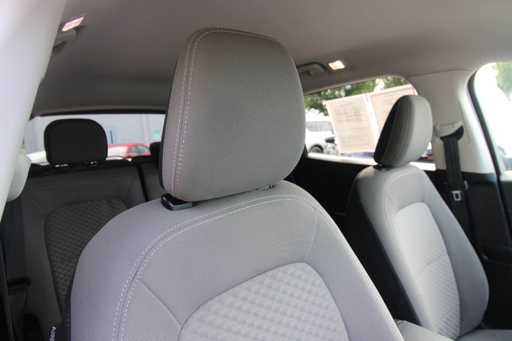 2021 Ford Escape SE Image 14 of 32