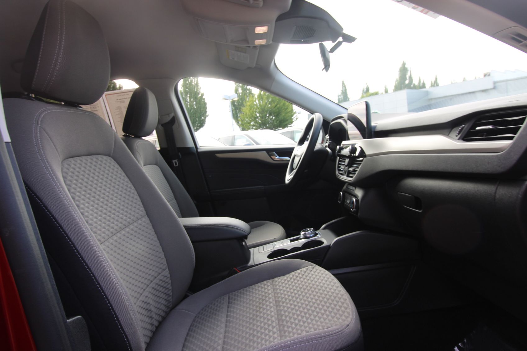 2021 Ford Escape SE Image 19 of 32