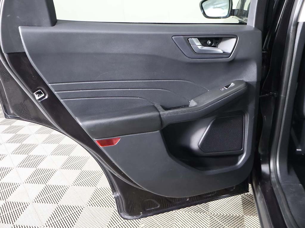 2021 Ford Escape SE Image 30 of 51