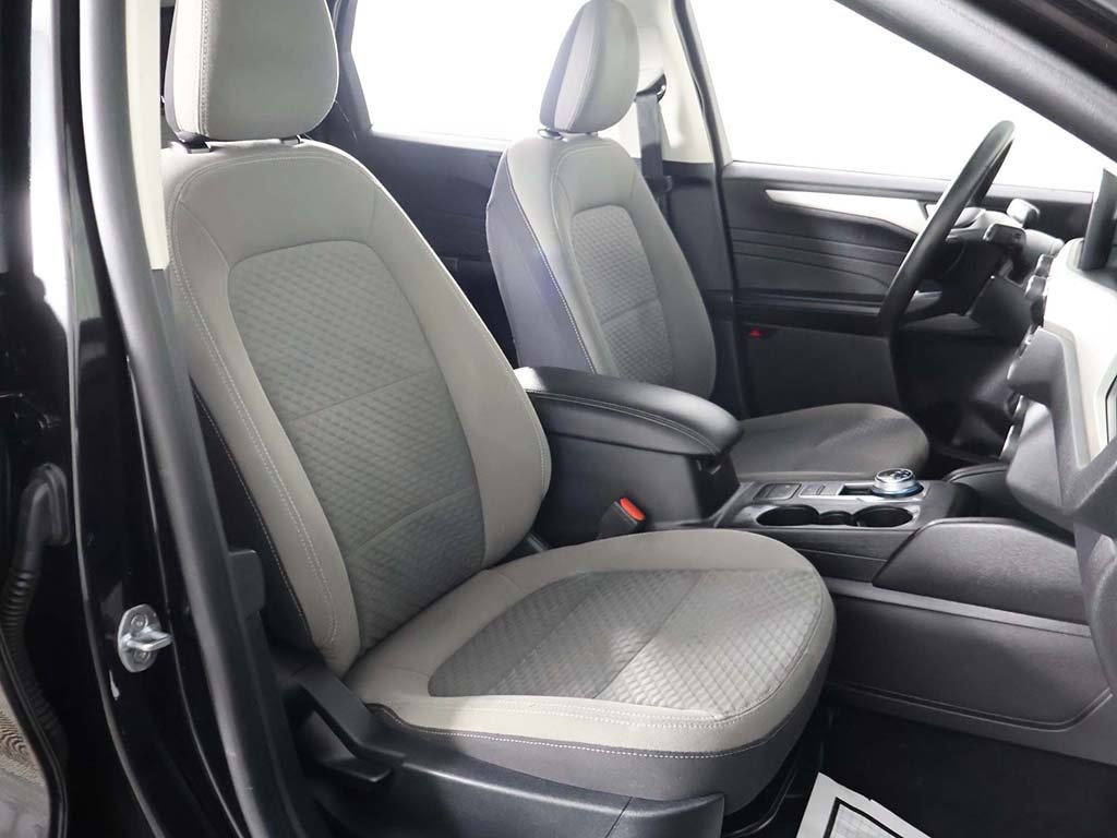 2021 Ford Escape SE Image 14 of 51