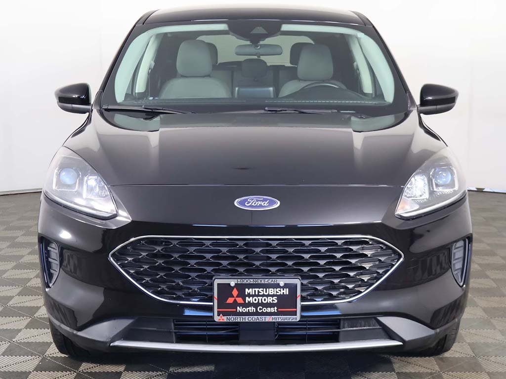 2021 Ford Escape SE Image 3 of 51