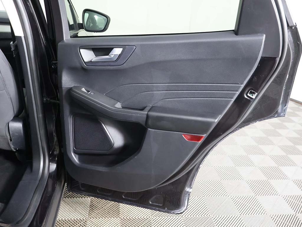 2021 Ford Escape SE Image 18 of 51