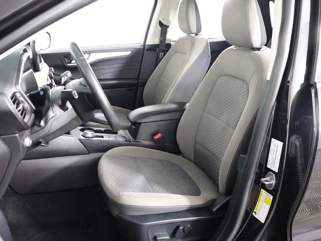 2021 Ford Escape SE Image 15 of 51