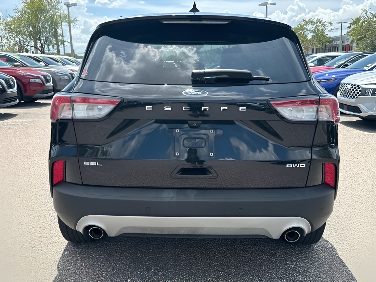 Vehicle image 45 of 47