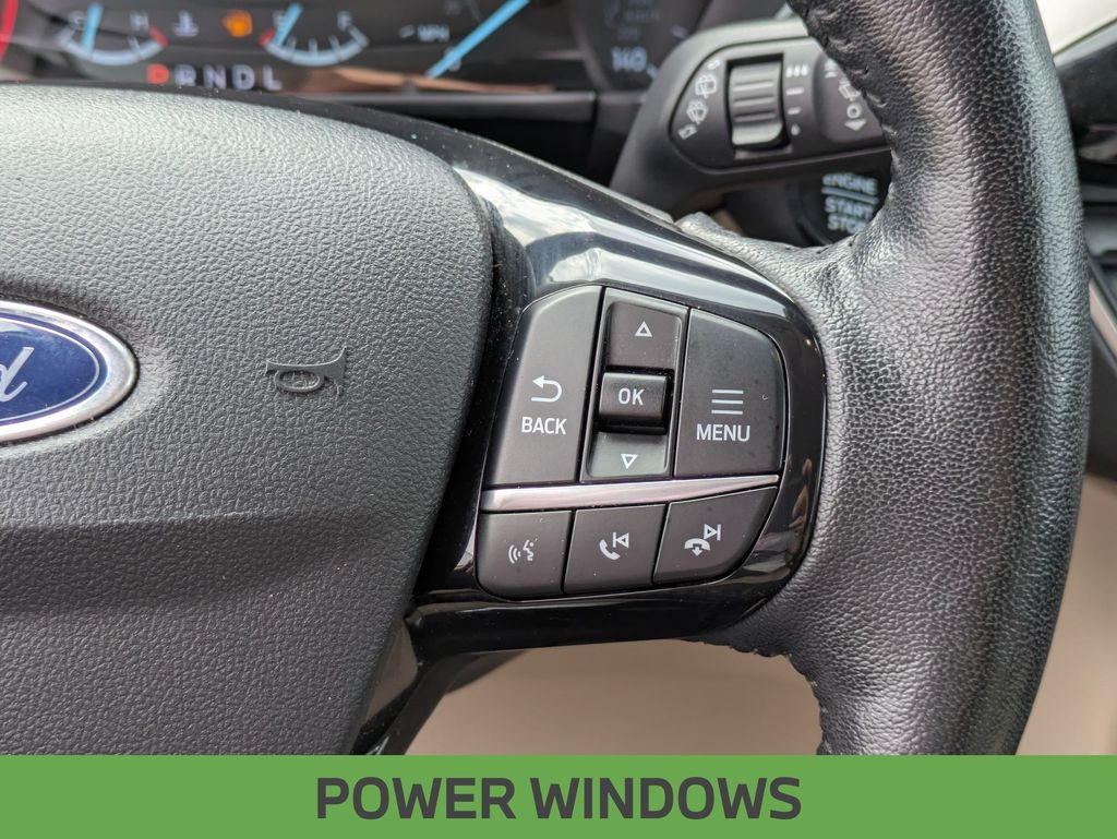 Vehicle image 20 of 33