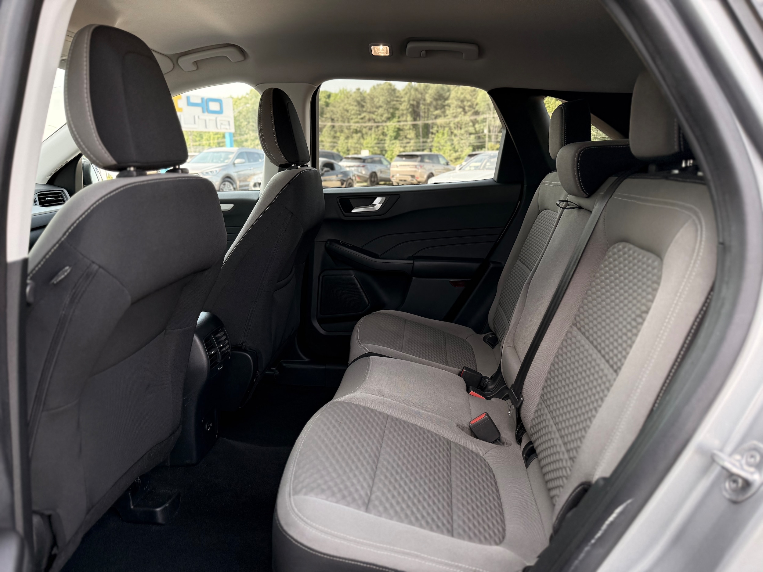 Vehicle image 15 of 35