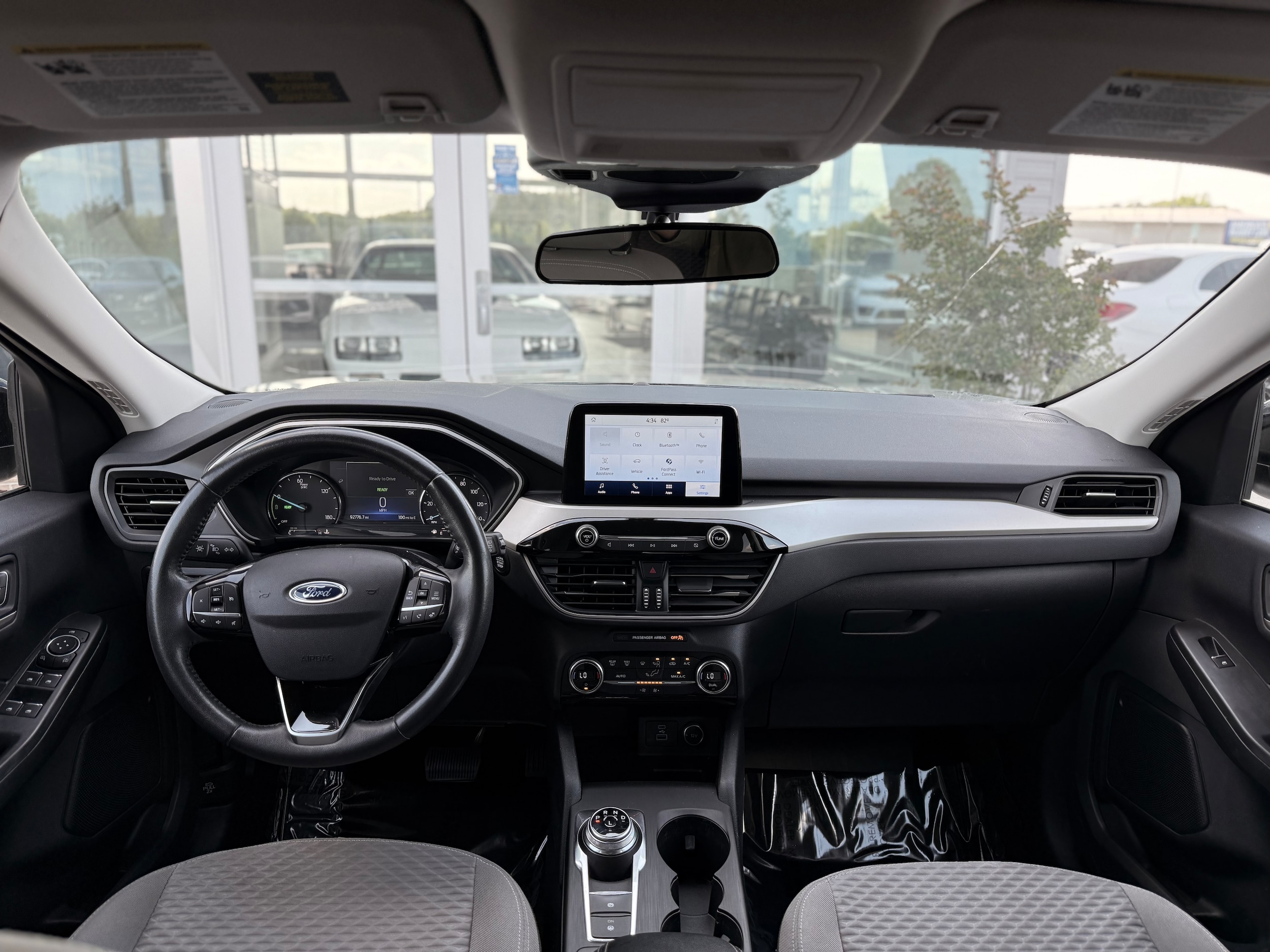 Vehicle image 23 of 35