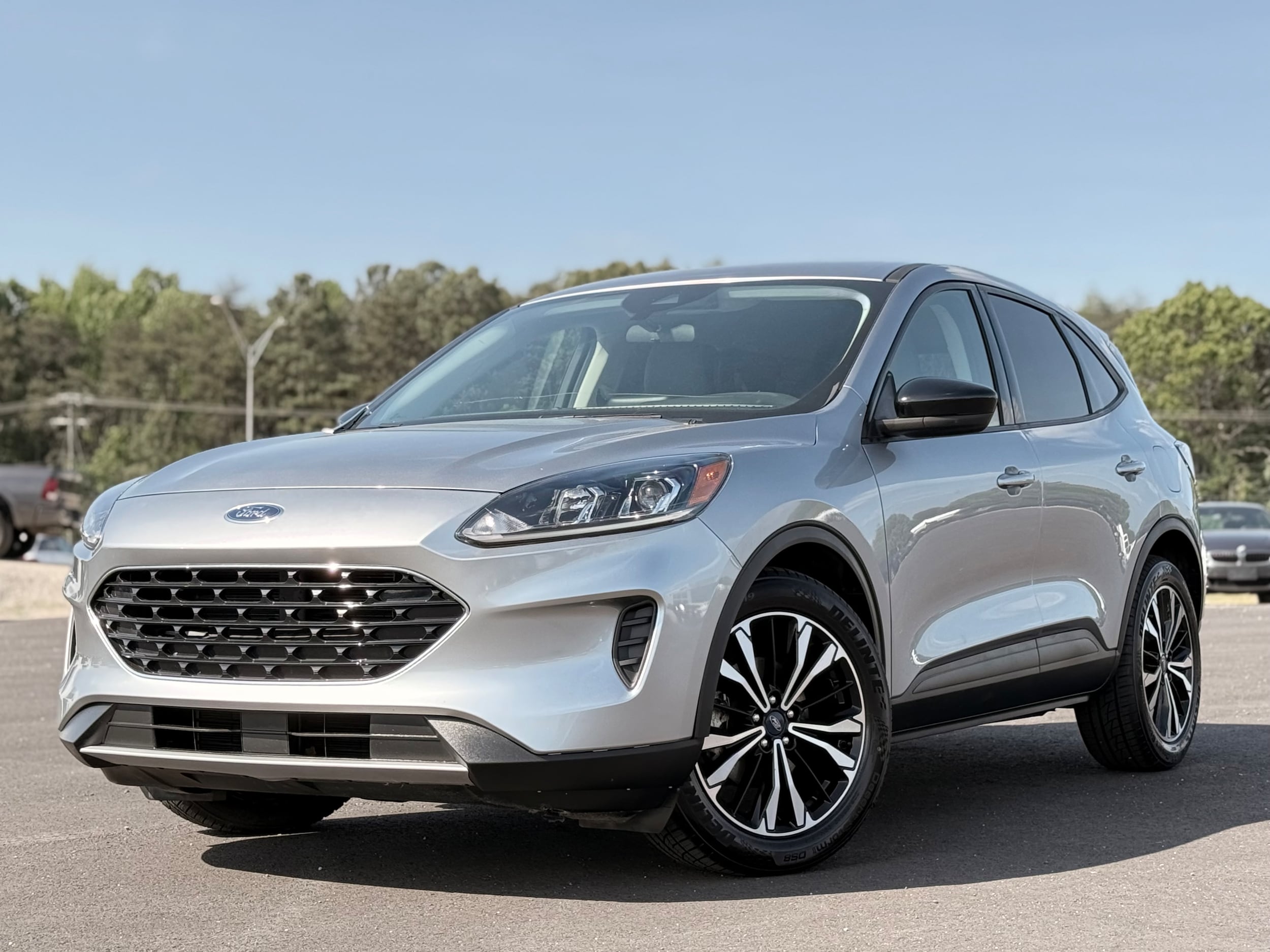 Vehicle image 2 of 35