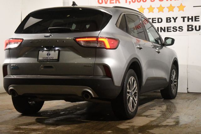 Vehicle image 2 of 29