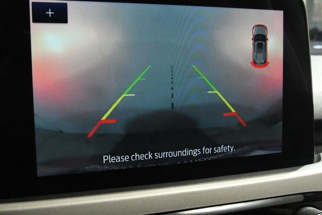 Vehicle image 10 of 29