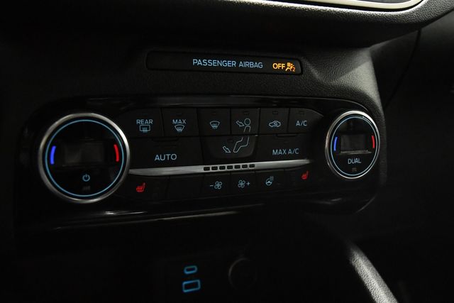 Vehicle image 12 of 29