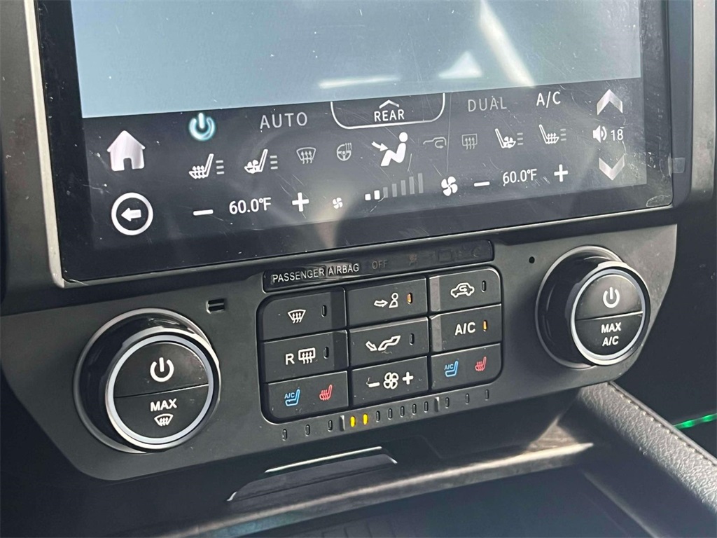 2021 Ford Expedition Limited Image 21 of 36