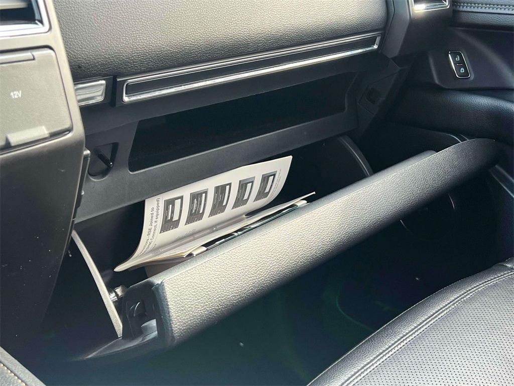 2021 Ford Expedition Limited Image 32 of 36