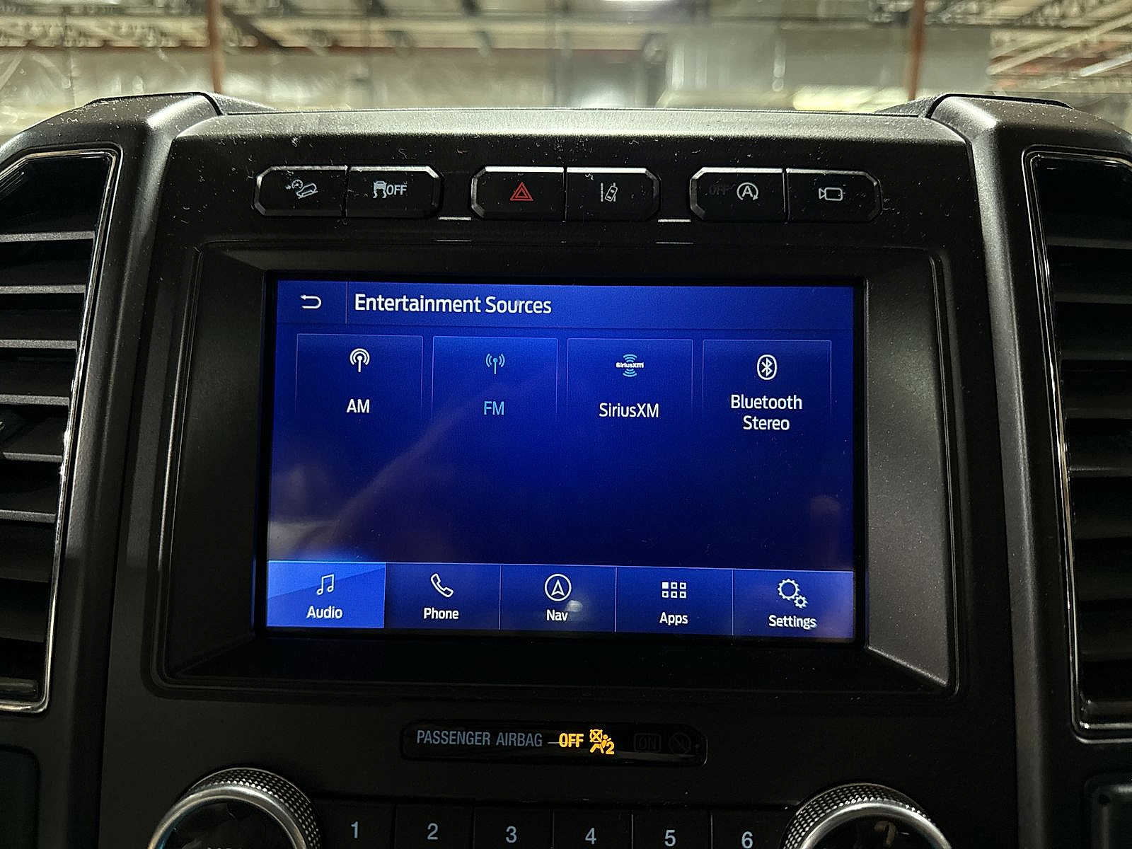 2021 Ford Expedition Limited Image 24 of 37