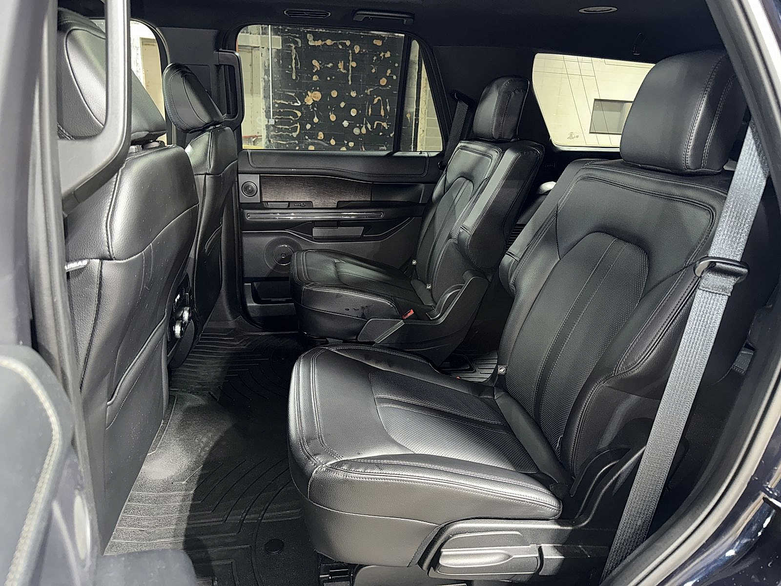 2021 Ford Expedition Limited Image 16 of 37