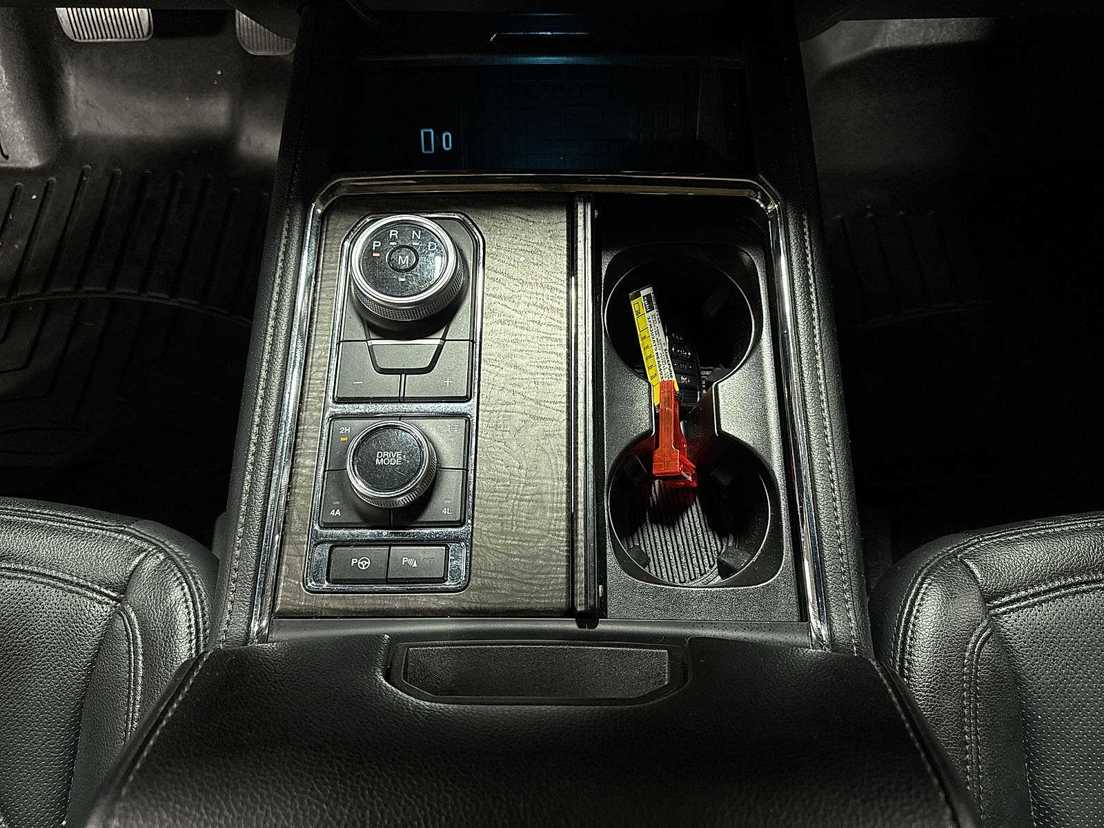 2021 Ford Expedition Limited Image 25 of 37