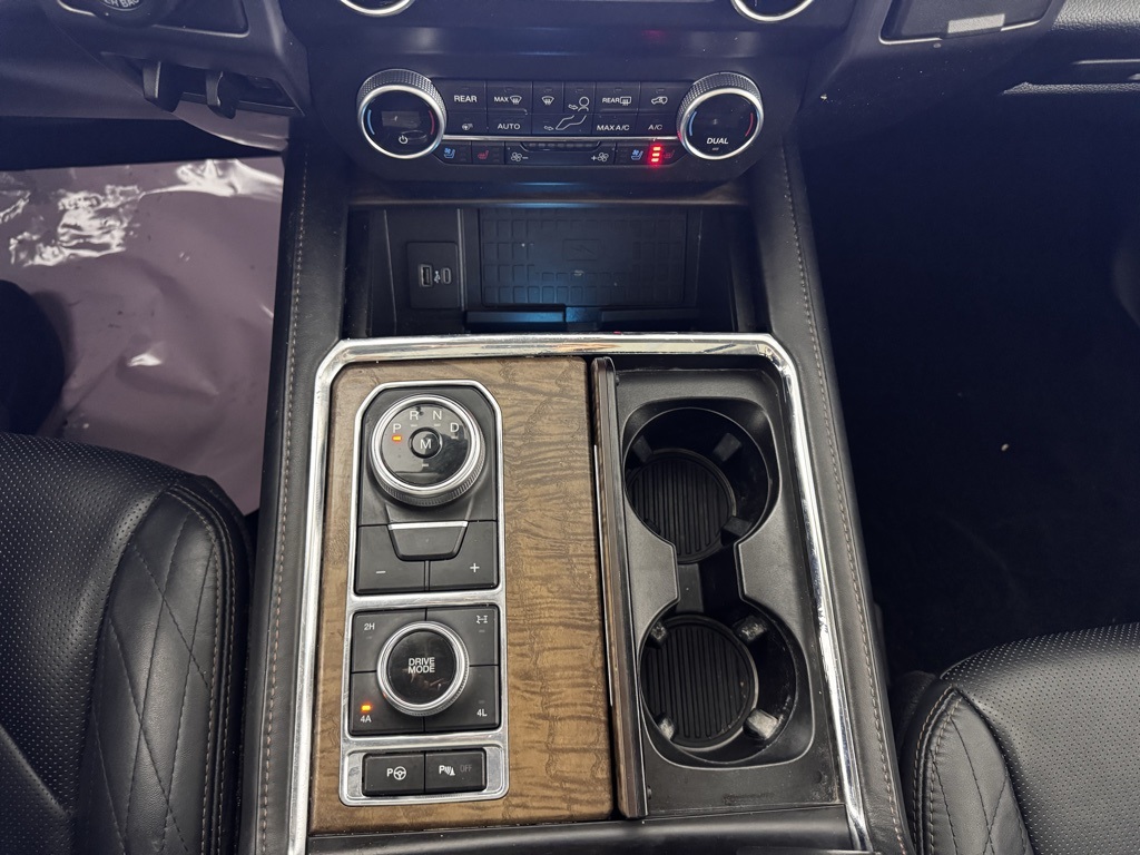 2021 Ford Expedition Platinum Image 15 of 24