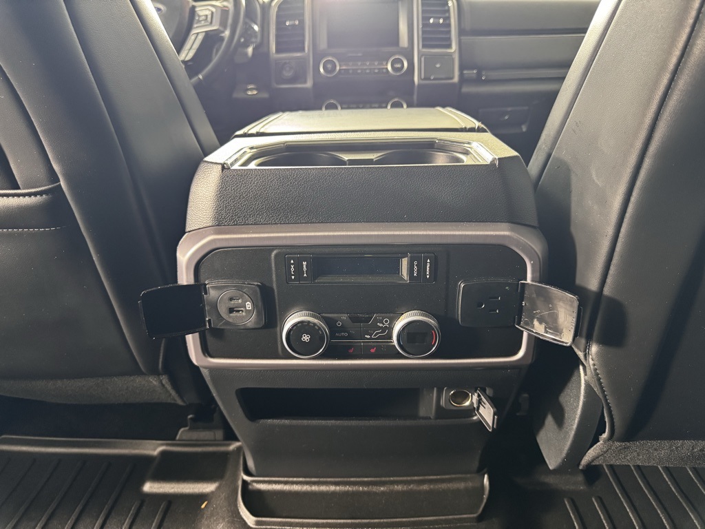 2021 Ford Expedition Platinum Image 19 of 24