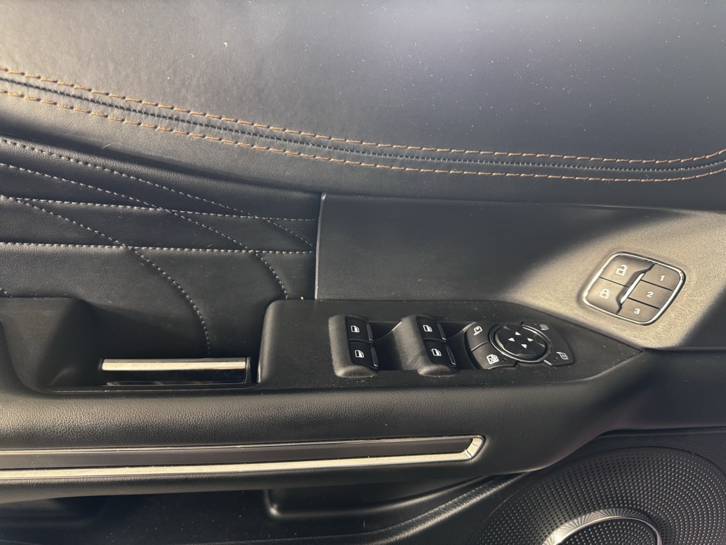 2021 Ford Expedition Platinum Image 16 of 24