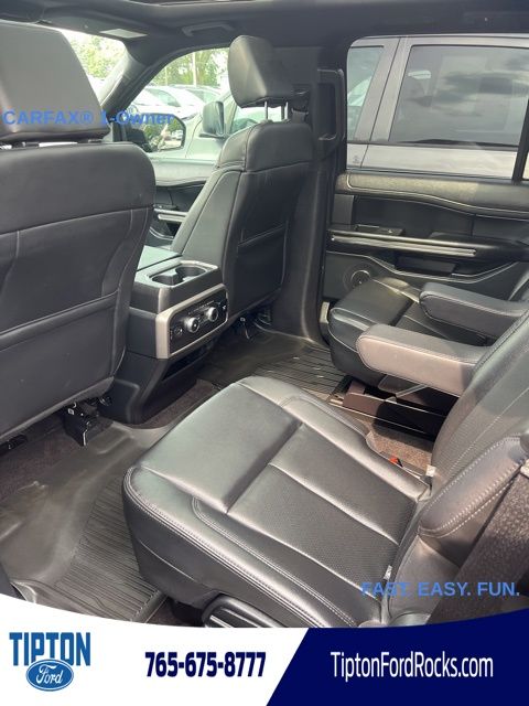 Vehicle image 11 of 31