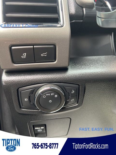Vehicle image 25 of 31