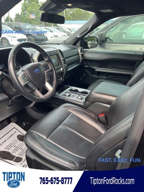 Vehicle image 14 of 31