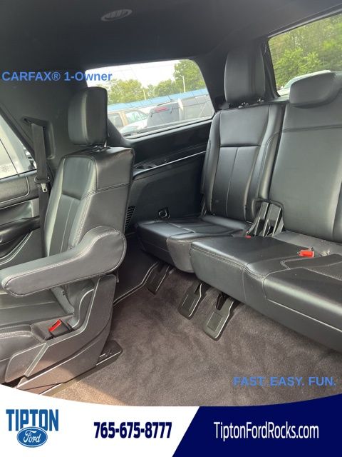 Vehicle image 9 of 31