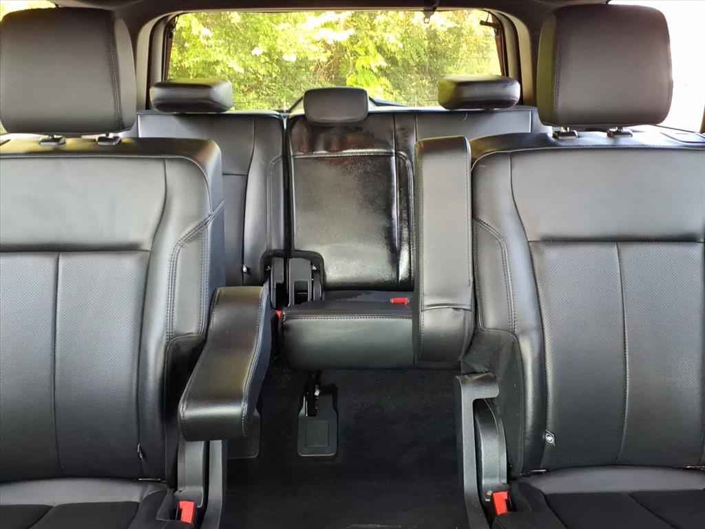 2021 Ford Expedition XLT Image 11 of 25
