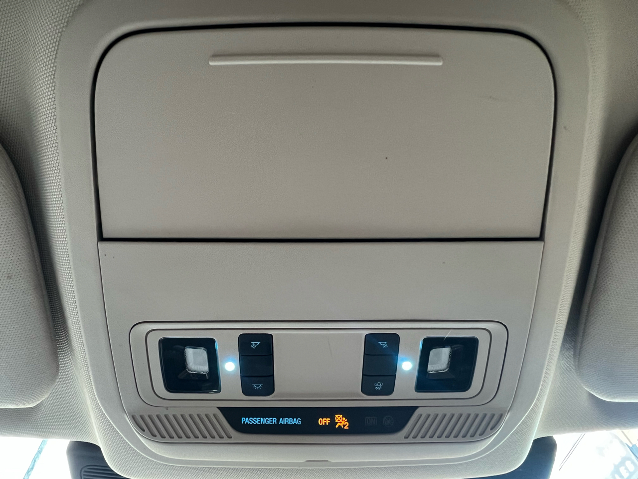 Vehicle image 31 of 32