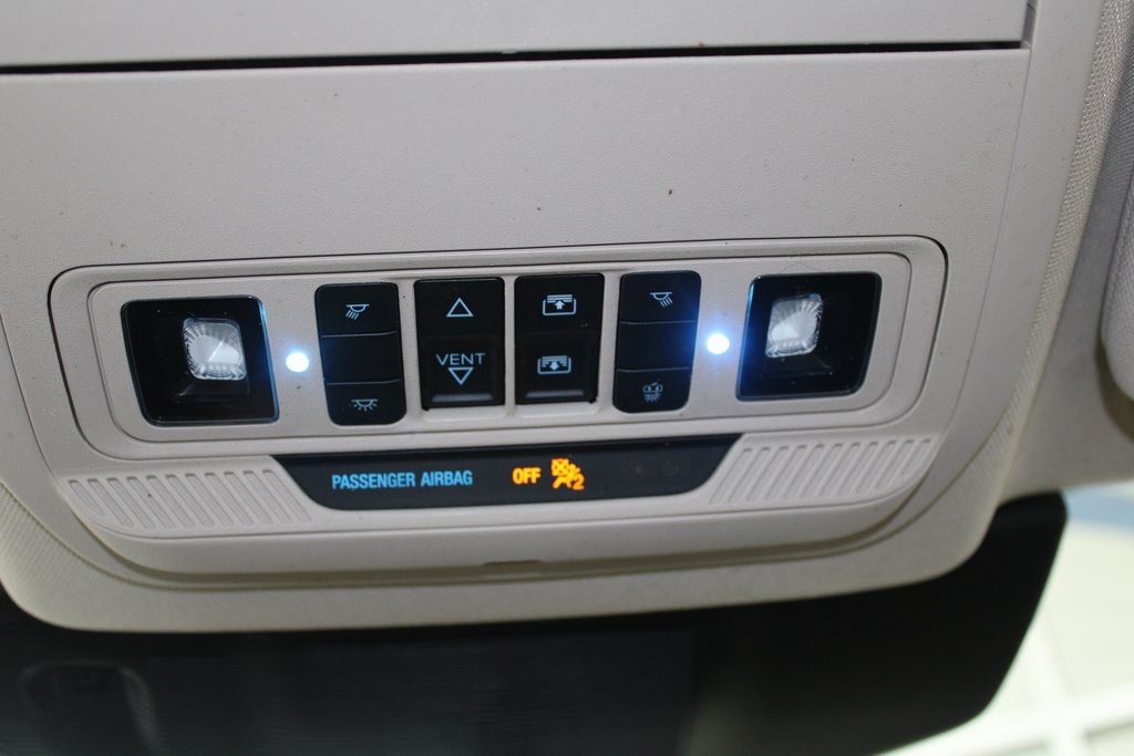 Vehicle image 41 of 48